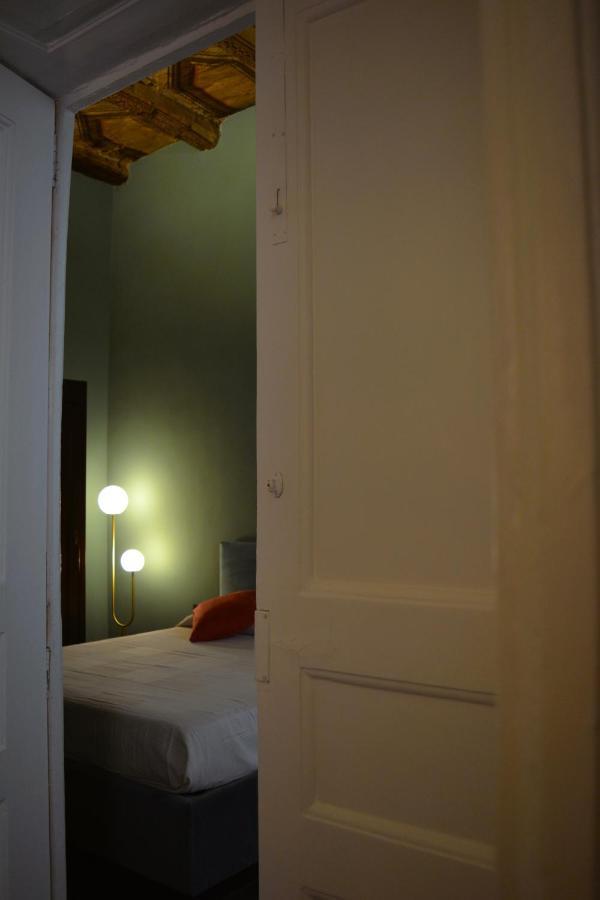 Porta Felu Apartment Салерно Екстериор снимка